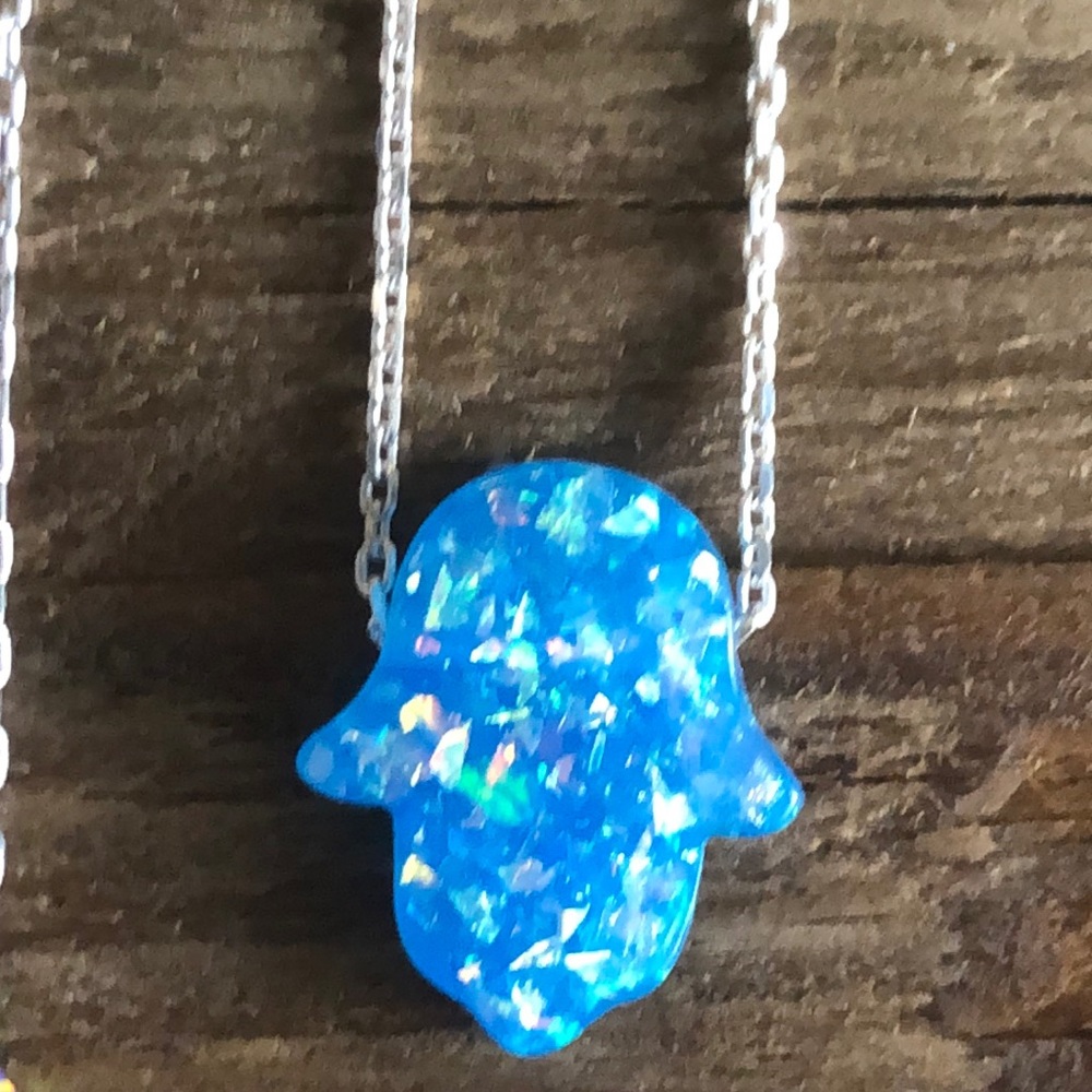 NWT mop  Hamsa with sterling silver chain
